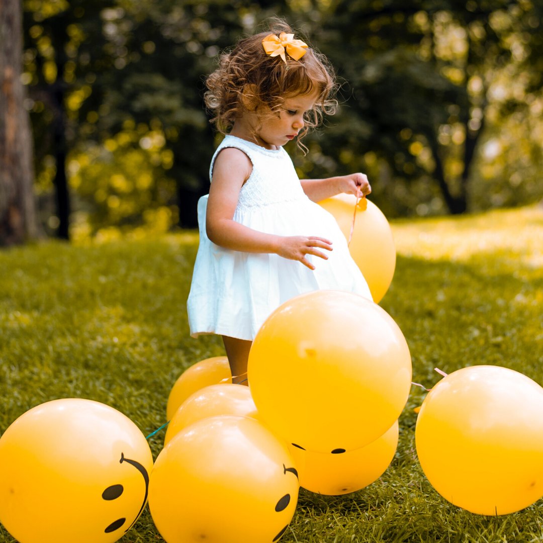 MovePlayGrow's tweet image. Being a parent is the single most important job in the world. How we are with our children defines how they see themselves, how they relate to others, and the world. Our voice and our words become their inner voice, the one that speaks to them all the time. What are they hearing?