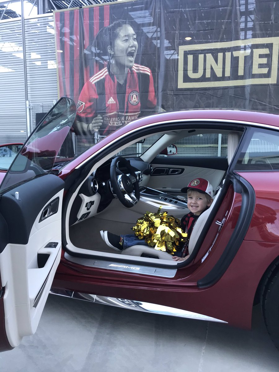 squeaksstories's tweet photo. What do you mean it’s not a @Hot_Wheels ???? I LOVED getting in to this @MercedesAMG at @MBStadium before the @ATLUTD game starts! ❤️🚗 #ATLUTD #uniteandconquer #mercedes #hotwheelskid https://t.co/UfbcqWb1Bv