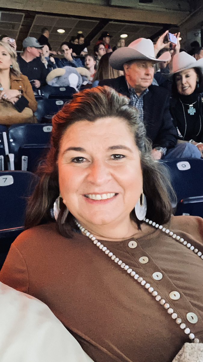 butchj's tweet photo. #RodeoHouston https://t.co/4Liukjpvtw