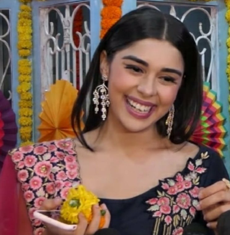 mirsada3003's tweet photo. @tellychakkar Beautiful  @EishaSingh2412 https://t.co/4s2MRt8j5t