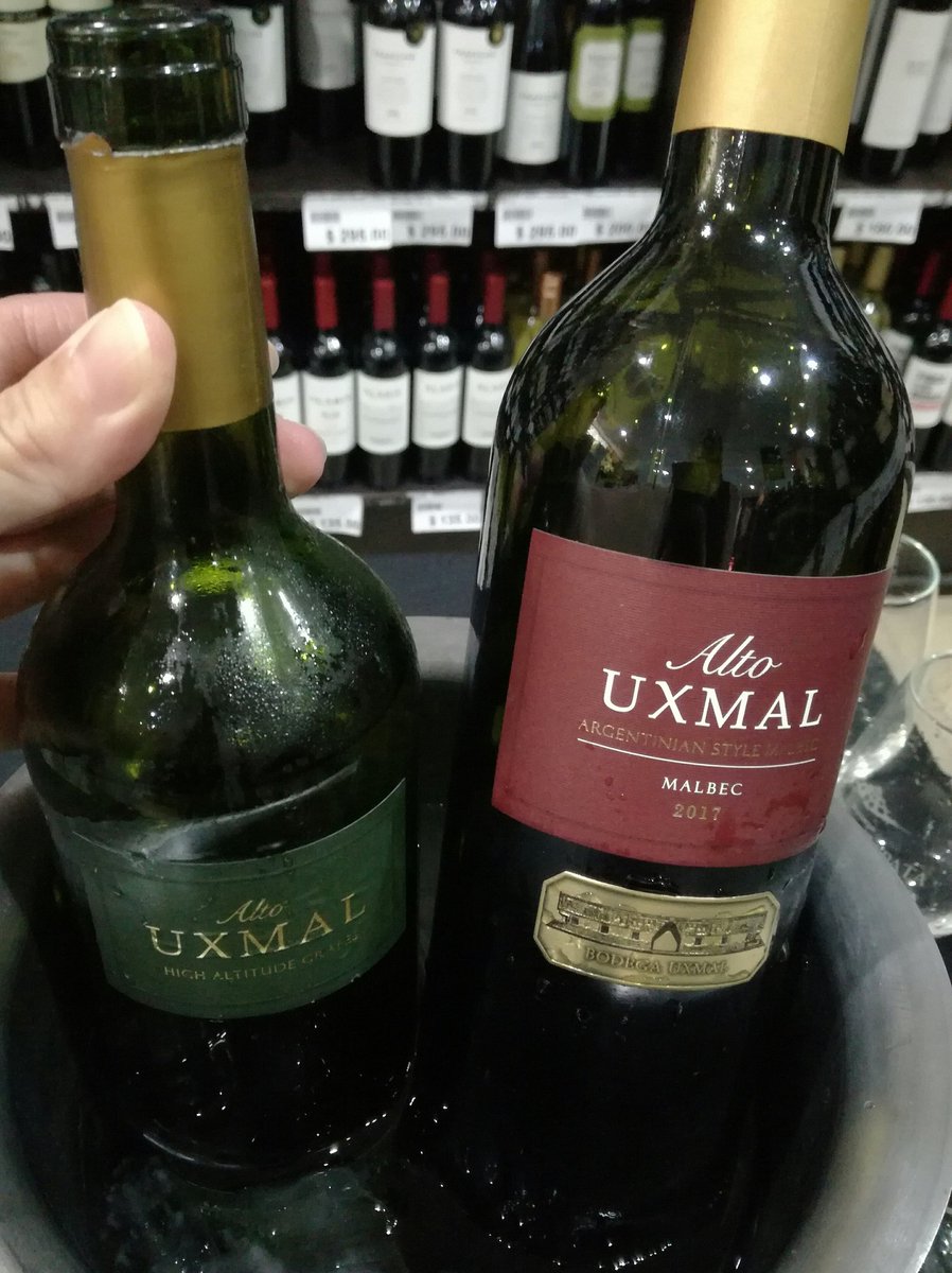 VictoriaArmesto's tweet photo. Tarde de Alto Uxmal @BodegaUxmal en @Garay_online excelente 👏👏👏👏
@MartinArhancet @sancatta @TomyBodegas https://t.co/Ig2ER7YjpY