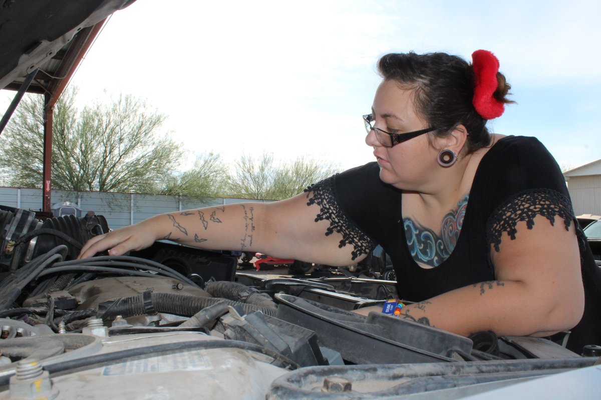PullAPartAuto's tweet photo. Looking for 30 extra minutes on your used auto parts pulling adventures? You got it! Starting Monday (3/9) we’re back to our spring / summer hours!
.
Admissions: 8 AM - 5:30 PM
Parts Checkout: 8 AM - 6 PM
.
#PullAPartLife #DIY #UsedAutoParts #OnTheYard #SalvageYard #Salvage https://t.co/mTEjL76LXy