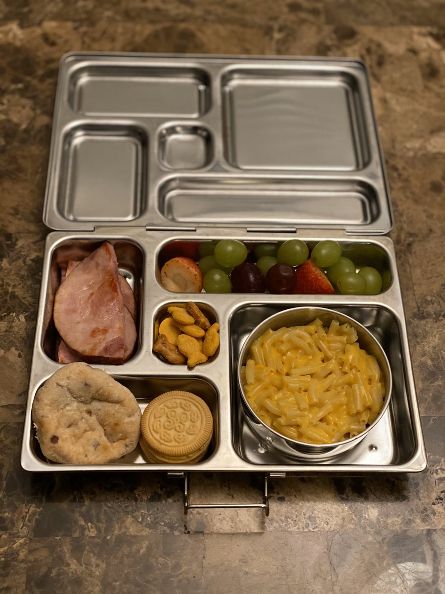 SheviaDenise's tweet image. #MunchkinLunch #Planetbox #NoSchoolLunch #JaydensLunchJourney