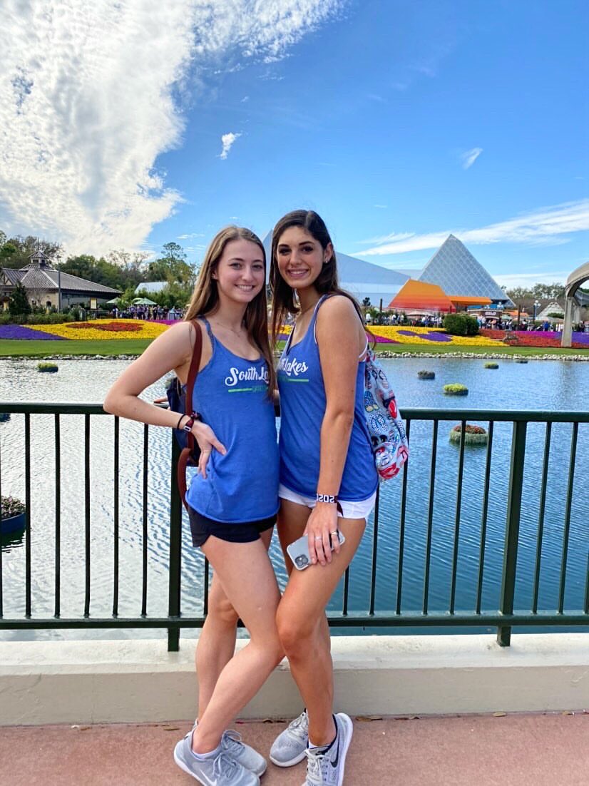 SeahawkBoosters's tweet photo. @SLHSdanceteam taking advantage of downtime between two rounds of competition to enjoy sights &amp;☀️ @EpcotCentre #round1done #nextround #fightfiercely #turners #seahawkproud💚💙👯‍♂️ https://t.co/GrsT9nx6Xz