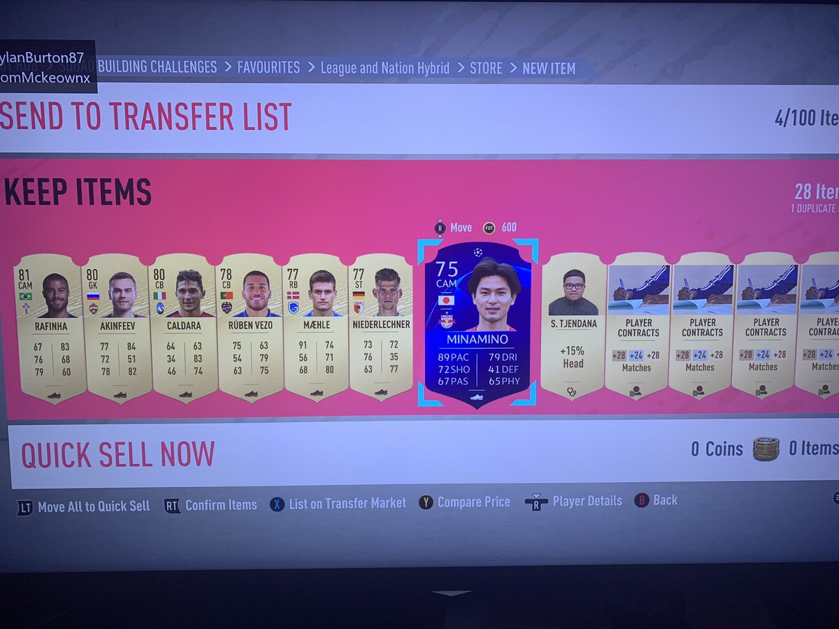 samhemmings13's tweet photo. @MattHDGamer got minamino red bull Salzburg card when he plays for Liverpool😂😂 https://t.co/7fZfj1bdzH