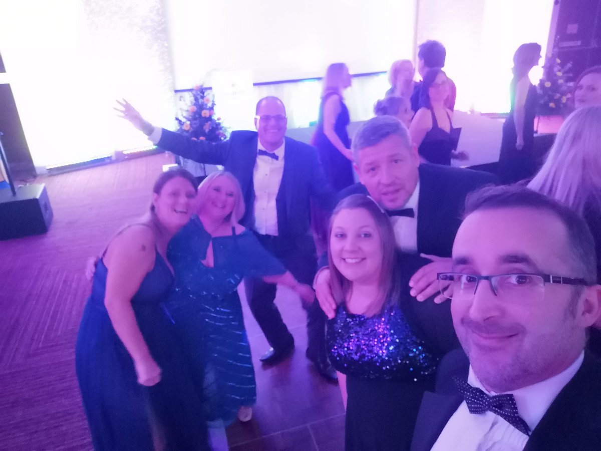 SmartChoiceLTD's tweet image. #dingleyball @Dingley What a great night #silentauctionwinner