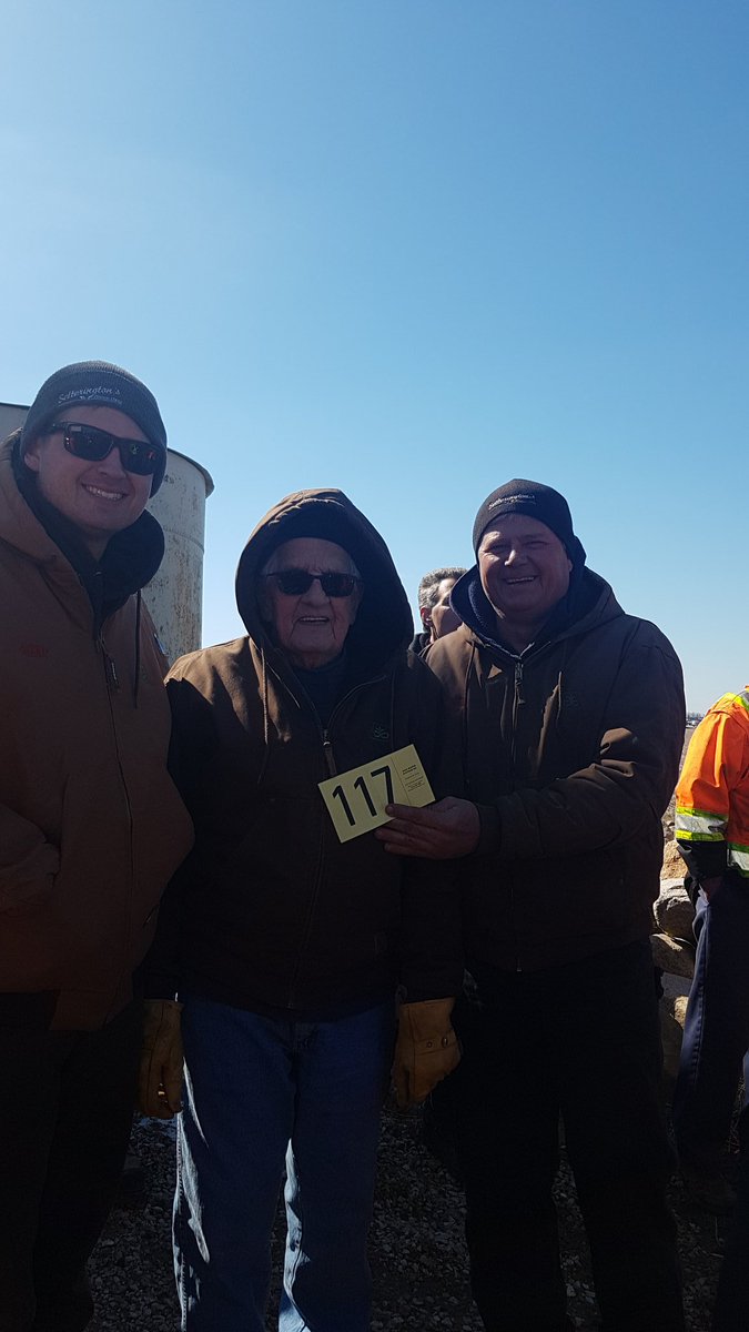 Pitstain1's tweet photo. Three generations of farming present at the auction today well done Abe Dennis and Jessie Driedger https://t.co/kd8impGs7a