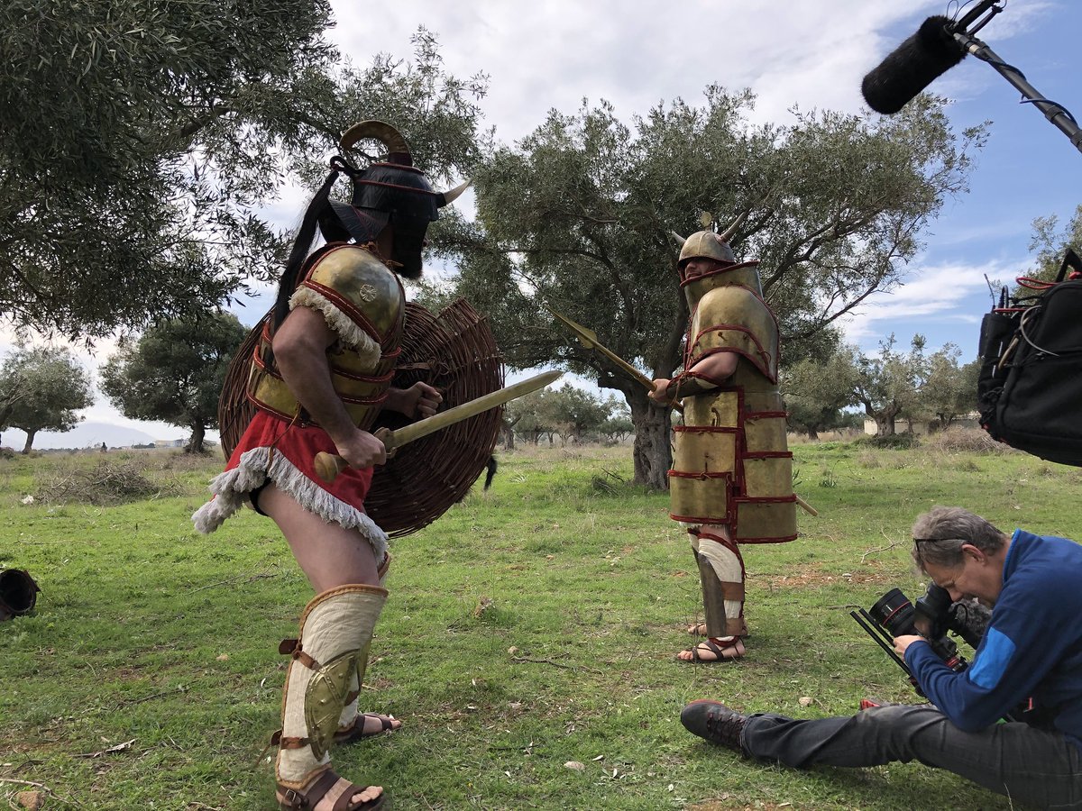 koryvantes's tweet photo. ✅So proud for our latest work 🇬🇷🇬🇧
➡️Brand new backstage photo-shoots from the upcomming BBC TV Series regarding #BronzeAge / #Mycenaean #Warfare, using our #Dendra #Panoply and the #Thebes Panoply

#Koryvantes
#Minoans
#Mycenaeans
#Κορύβαντες
#AncientWarfare https://t.co/FYWLC56b98