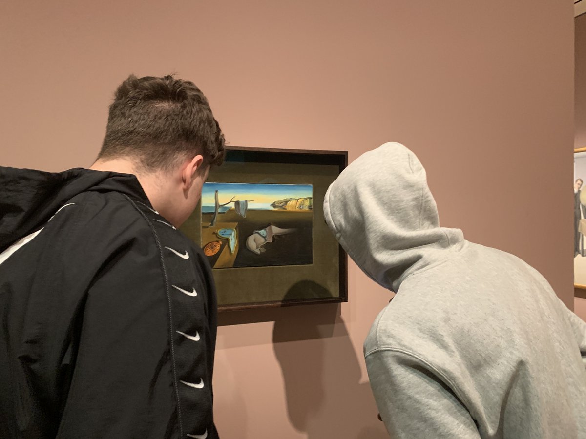 OfficialHHHCSD's tweet photo. To celebrate World Language Week, Mrs. Mees' Spanish classes from Hills West took a trip to the @MuseumModernArt in New York City. The students saw artworks by Spanish artists that they learned about in class. #HHHCSD #FLWeek #NFLW20 https://t.co/I3mMPDdK2c
