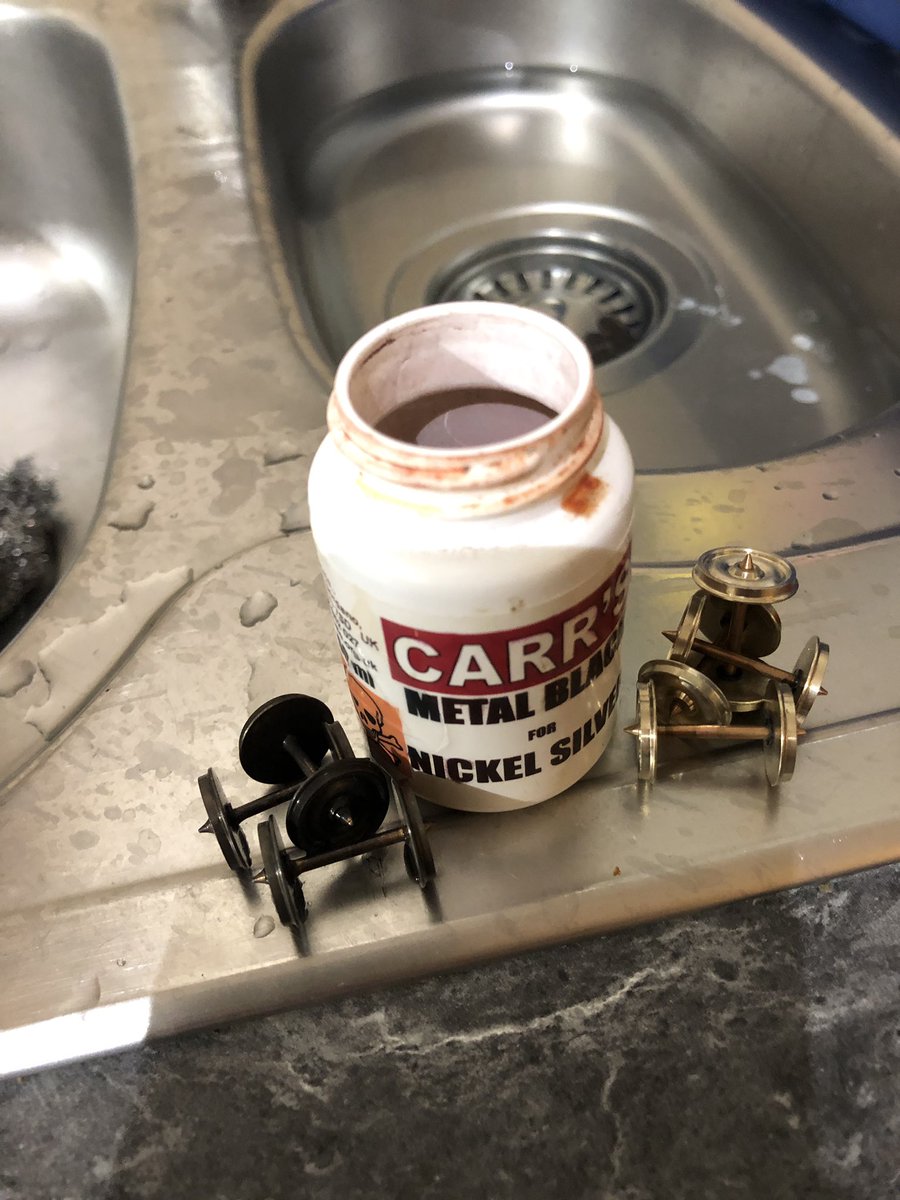minorieslayout's tweet photo. Touch of Saturday night alchemy. #dccConcepts wheels after a quick rub with a glass fibre brush. https://t.co/Nlb8EEFMjw