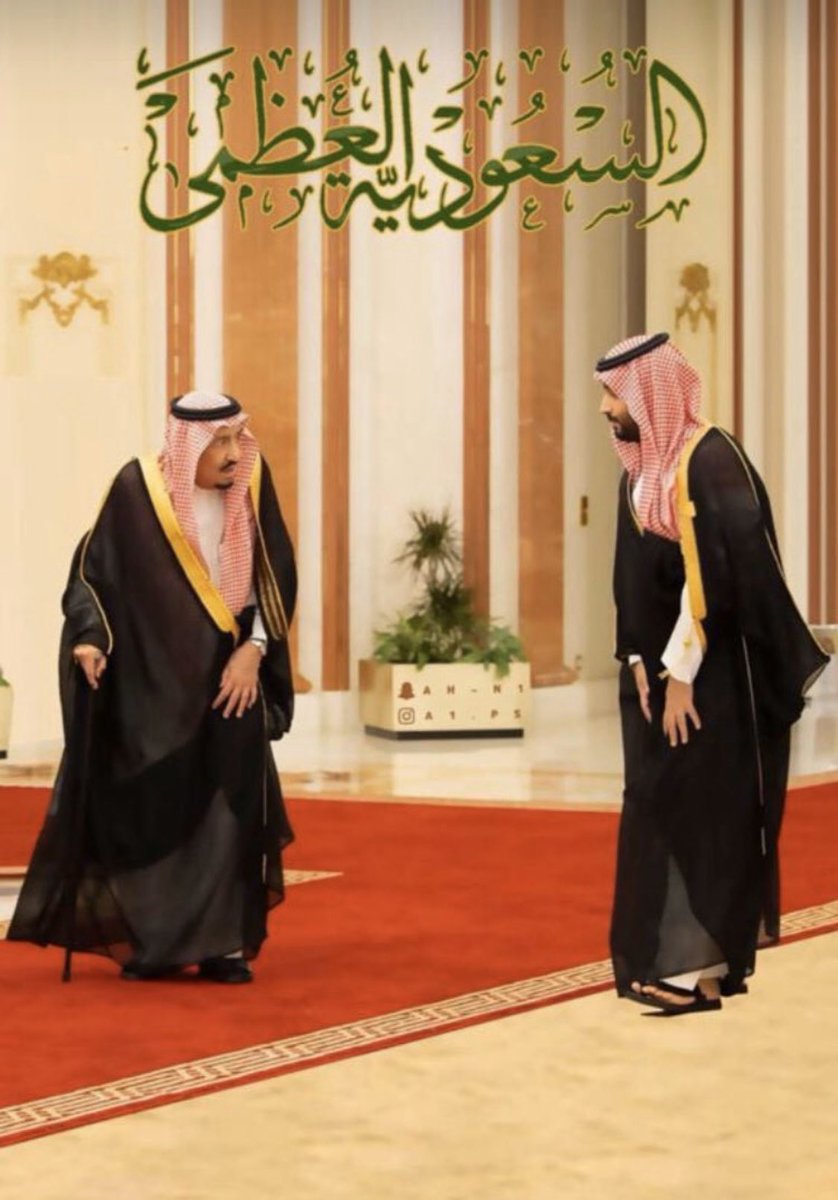 911Momayaz's tweet photo. #كلنا_سلمان_كلنا_محمد بايعناك ياملكنا وبايعناك يا أمير الشباب على السمع و الطاعة صغارنا و كبارنا ،  دام عزك يا وطن رغما عن أنف كل حاقد و متربص وناقص و حاسد اراد بنا سوووء https://t.co/zP0a9W3eiT