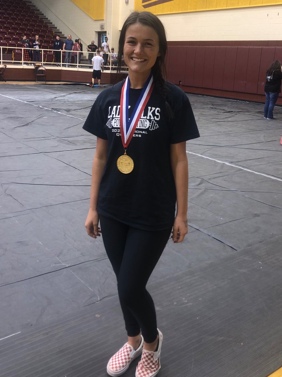 jives90's tweet photo. Super proud of my state bound girl! Regional Champion!! Great job Chloe!!! https://t.co/LzQs1Oy8z6