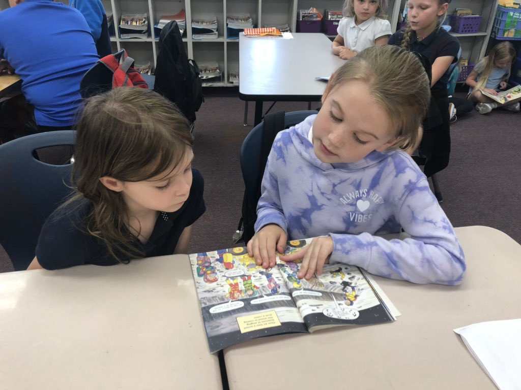 Students enjoyed Read Across America Day with Mrs. Woodard’s third grade buddies!