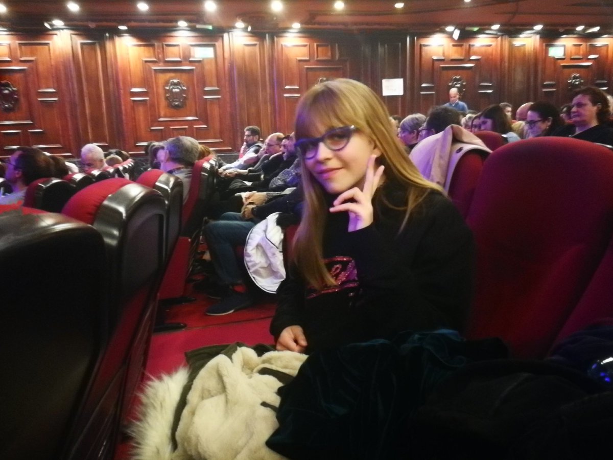 hadabril's tweet photo. Subidón después de ver #FlashDanceElMusical en el #TeatroNuevoApolo #Impresionante #Flashdance #Amazing https://t.co/yUJ5hrqzD3