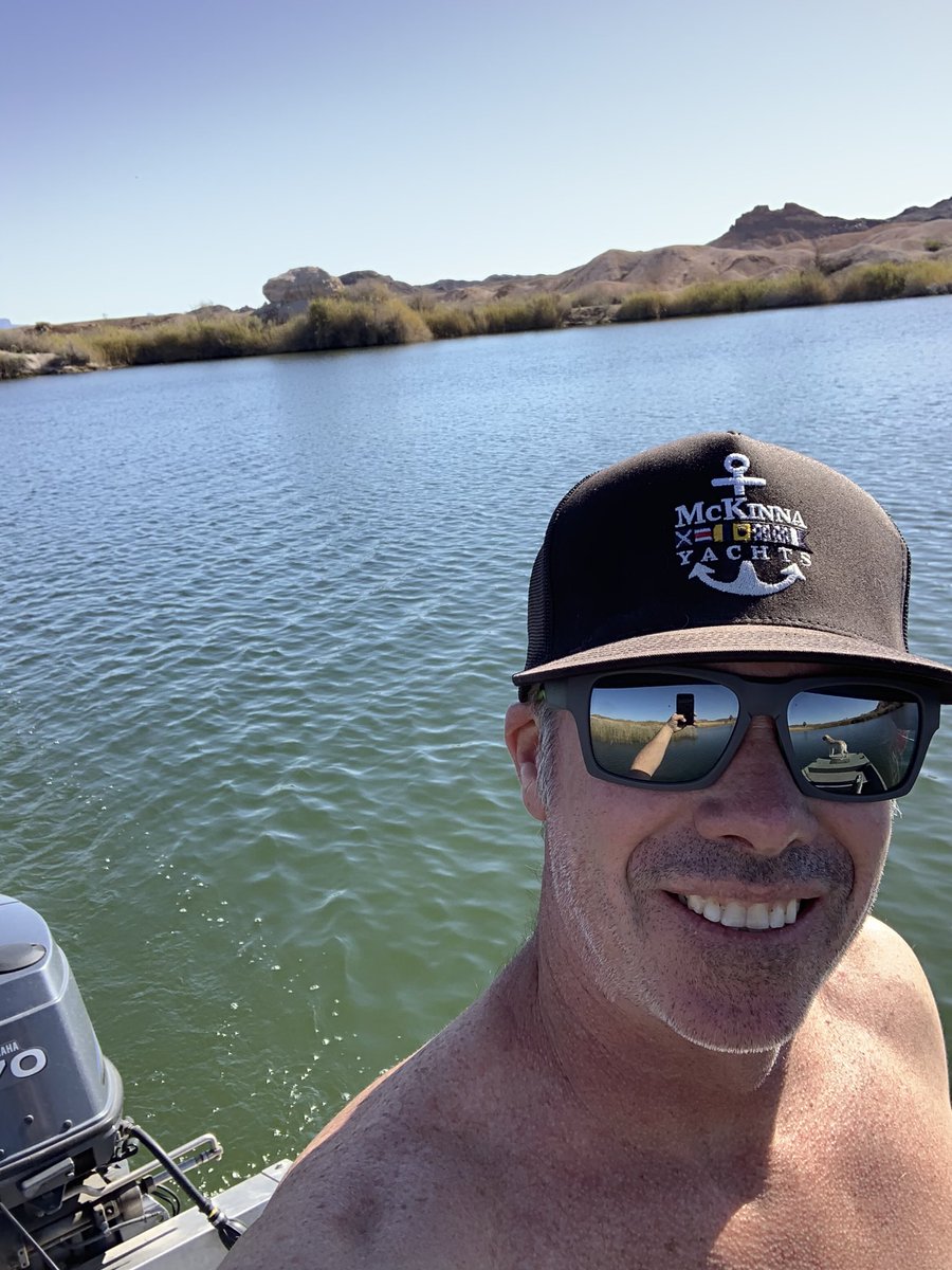 Straydog406's tweet photo. Skipped the trip today to SA and went fishing with my dog. Weather in AZ didn’t suck. Next Shares almost got it done and a nice 3rd. Little Bird wasn’t as lucky. #nocoronavirushere #modelosonly #onward https://t.co/7PnZJxeAGv