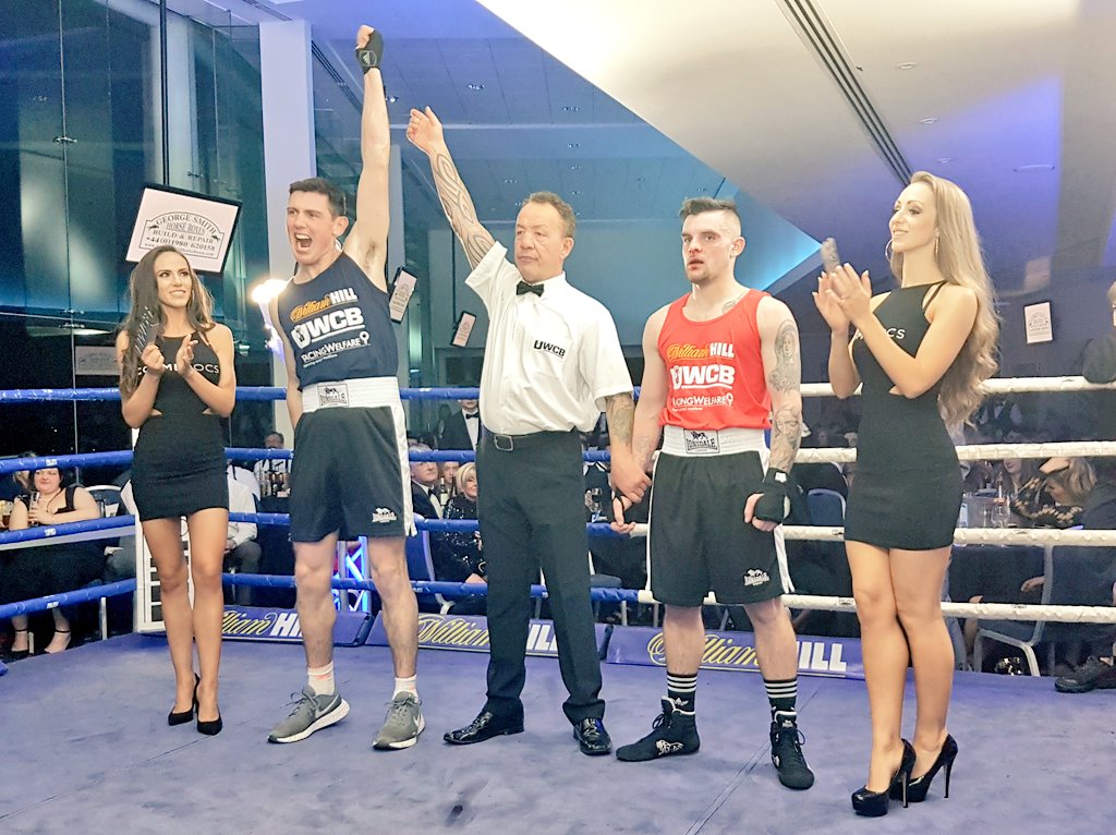 Racingwelfare's tweet photo. 🔔 IT'S OUR FINAL FIGHT!
CARL ‘HITMAN’ HARWOOD vs RORY ‘THE RELENTLESS’ BEVIN
🏆Congratulations to RORY ‘THE RELENTLESS’ BEVIN! 🙌
#RacingStaffBoxing #TeamRacingWelfare #UWCB
@WilliamHill @WillHillRacing @GsHorseboxes @BHAPressOffice @YorkshireRacing @uwcb1 @suesmithracing https://t.co/zCE8ZlHjWB