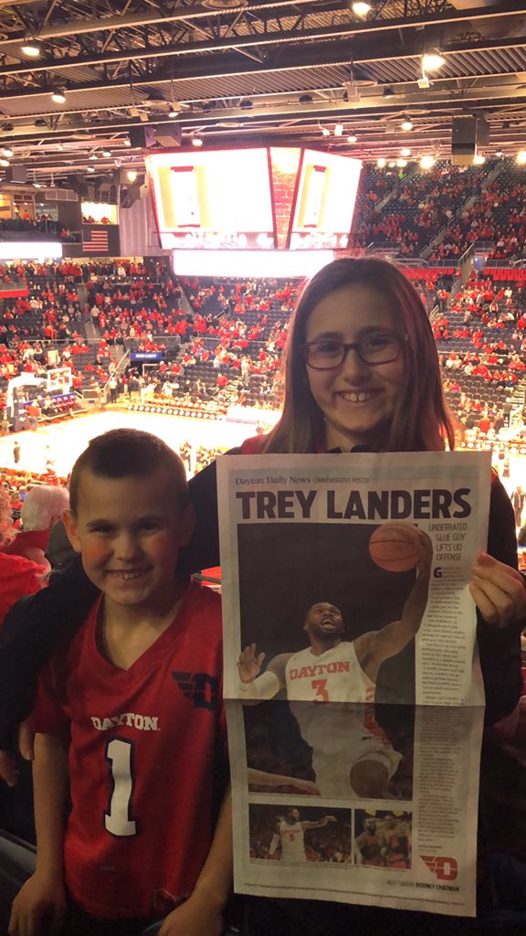jshell2369's tweet photo. Here to cheer on @tlanders_03 (the glue) to Dayton! Go UD! #conference champs #dayton6th https://t.co/luHIc5aHm4