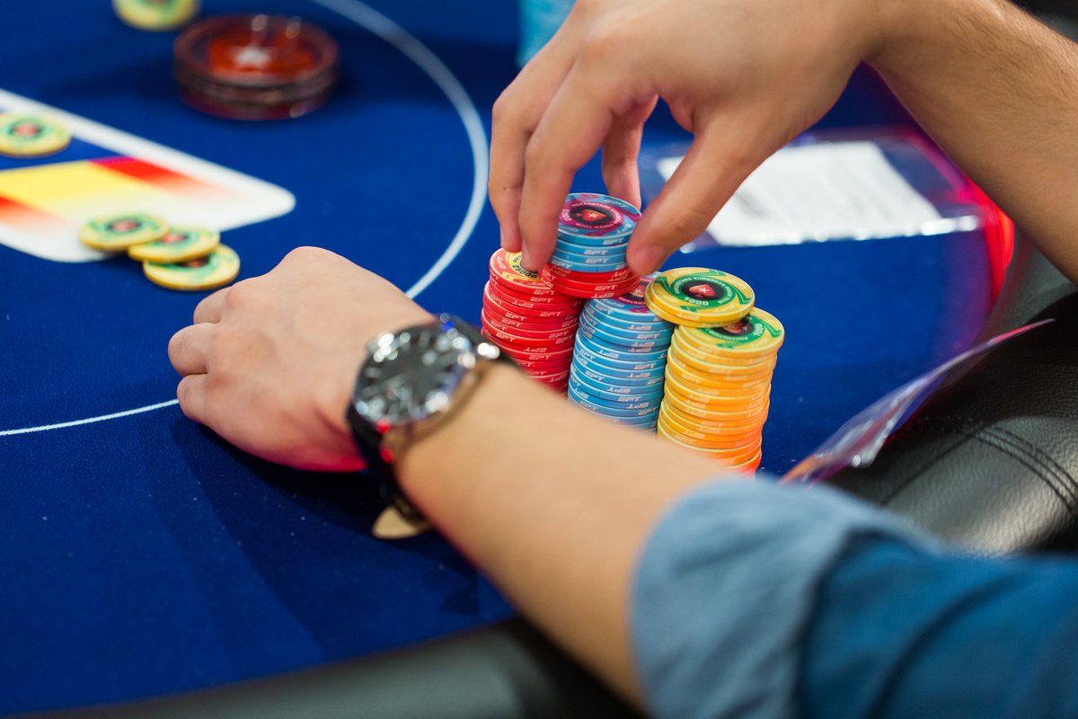 3-bet situations from a 10NL Zoom 6-Max cash game.⬇ pokerstarsschool.com/strategies/bei… …