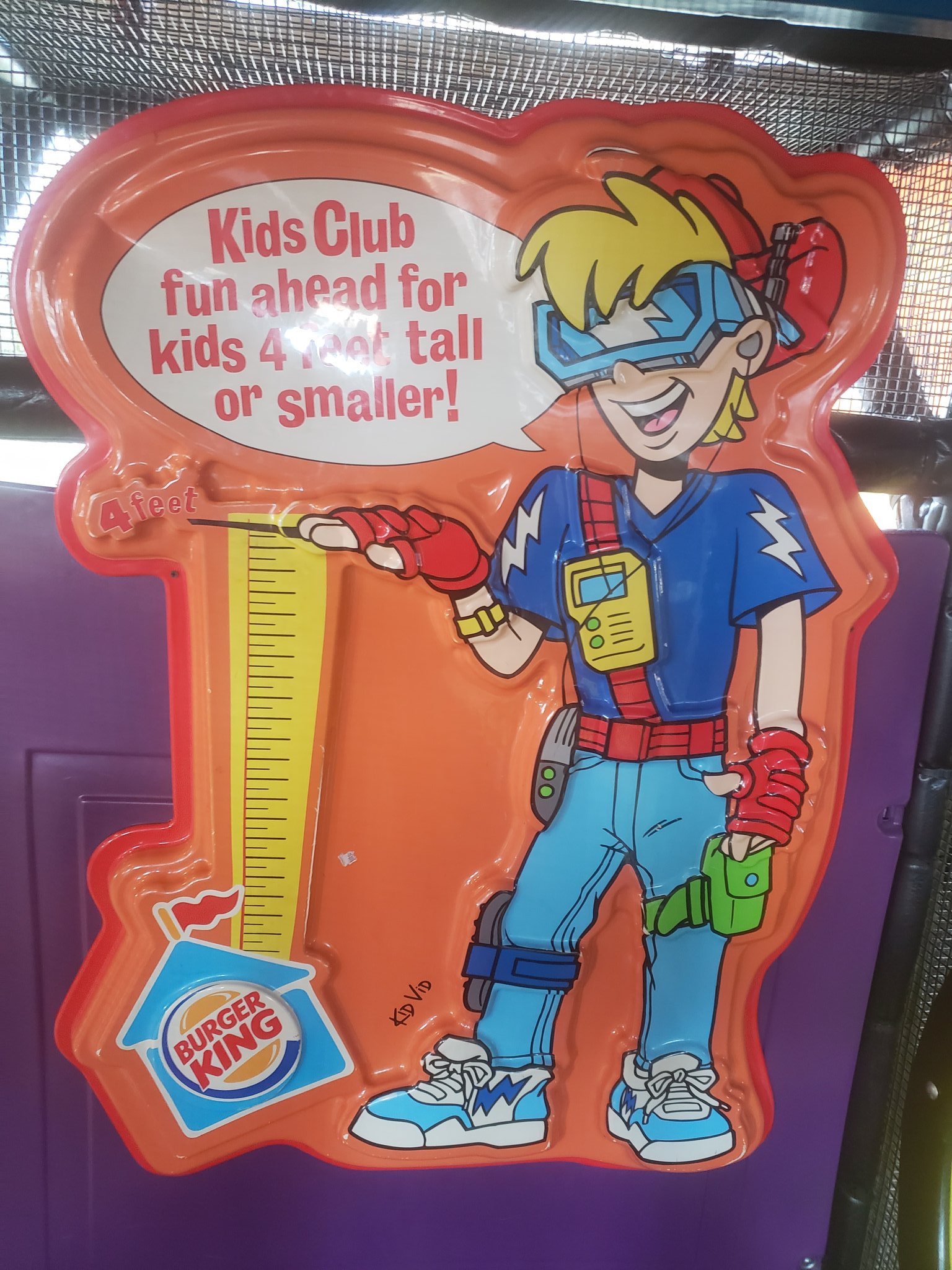 Nathaniel Foga On Twitter Went Into A Burger King Play Place And Noticed That For Some Reason They Were Still Using The Burger King Kids Club Mascots From The 90s On It