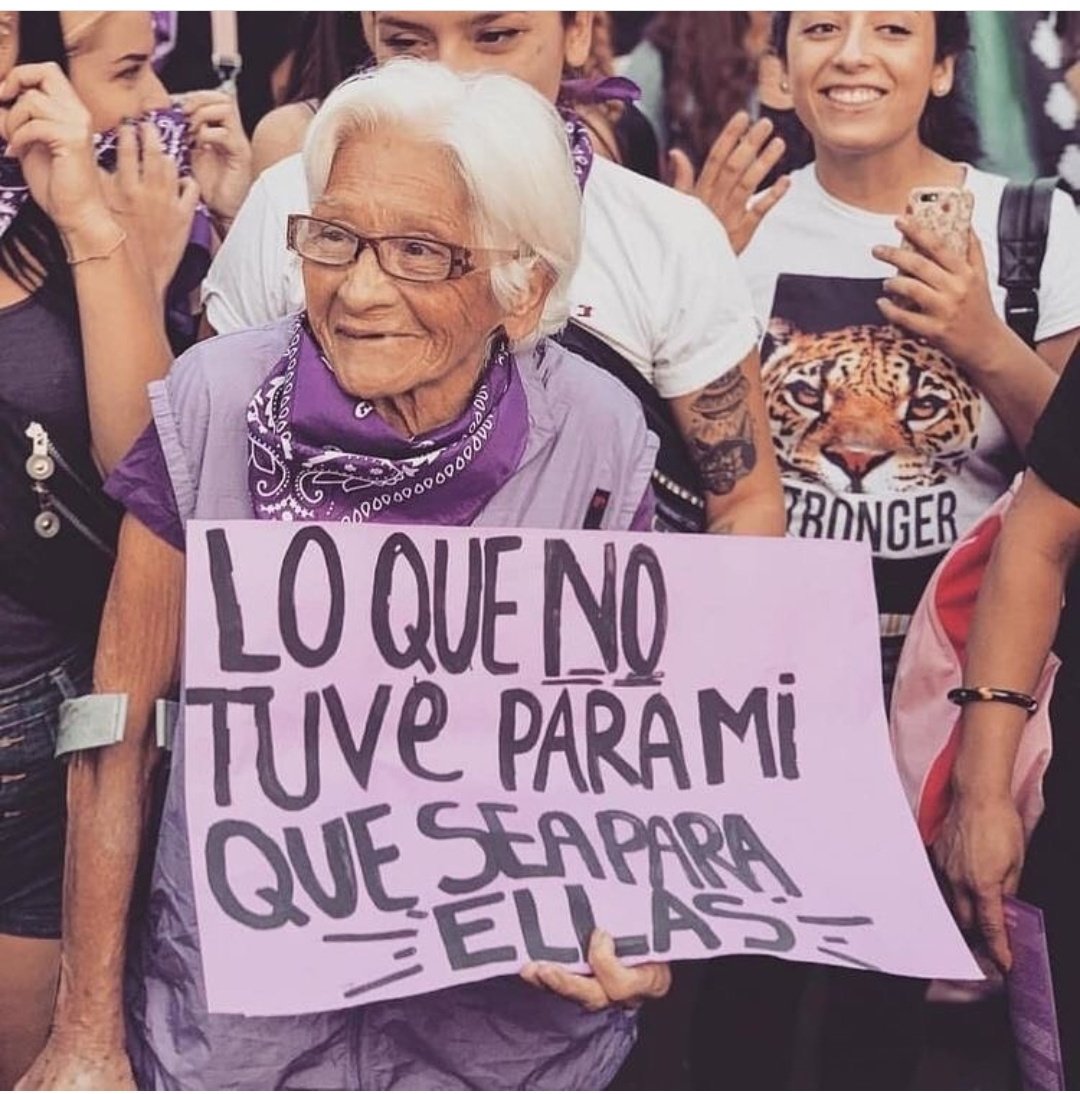 Grafocafe's tweet photo. Lo que no tuve para mi que sea para ellas. https://t.co/o5gjjFhP1V