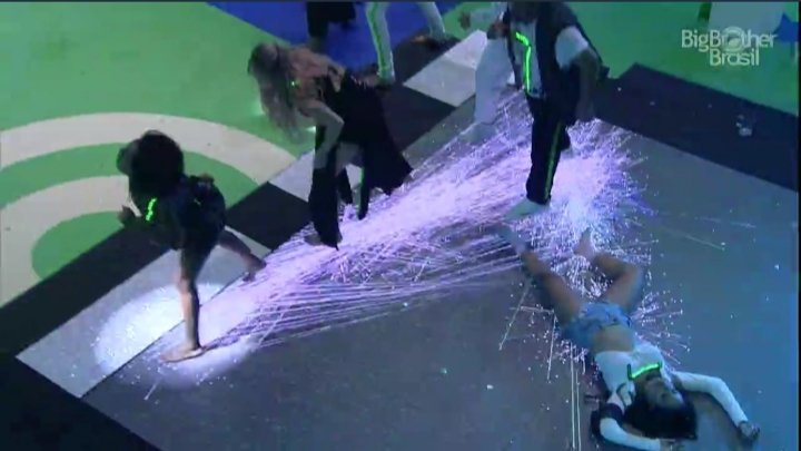 AltBaah's tweet photo. Mais é todo dia uma morte diferente🤦🏻‍♀️ 
#picpaynobbb #BBB2O2O #altashoras #BBB2O20 #BBB2O #picpaybbb #Prior #Gior #manueprior https://t.co/nLKU3xnl8z