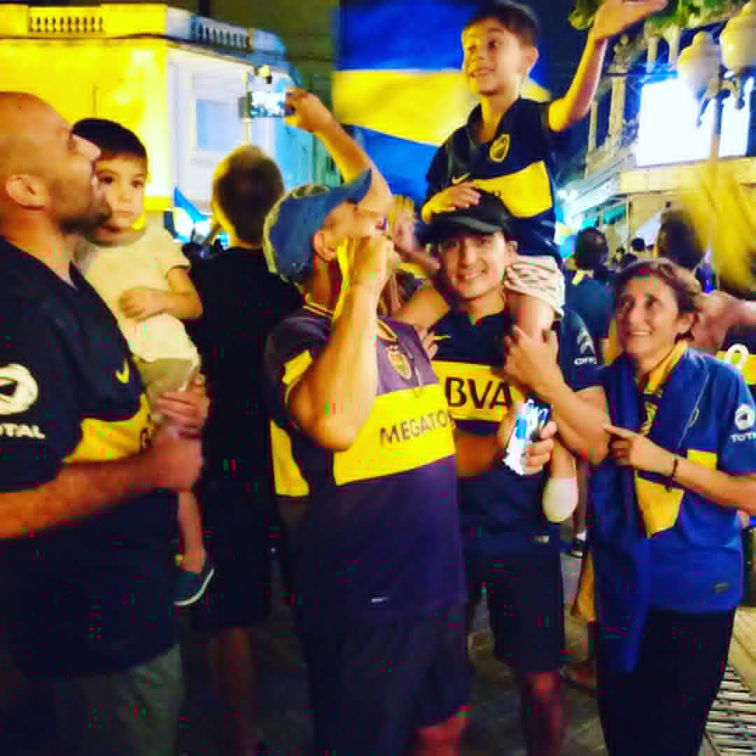 BBLucrecia's tweet photo. 💙💛💙 #Felicidad #BocaJuniors https://t.co/V7eas4Hafb