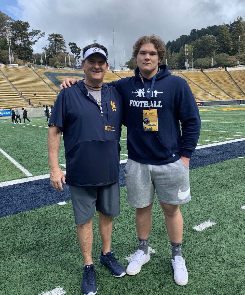 NateXmaier's tweet photo. Thank you to all the Cal Berkeley coaching staff for making me feel like family! 🐻🔵🟡 #Gobears #R1MPRIDE #RMOC #OL https://t.co/MtKTIvt8Rv