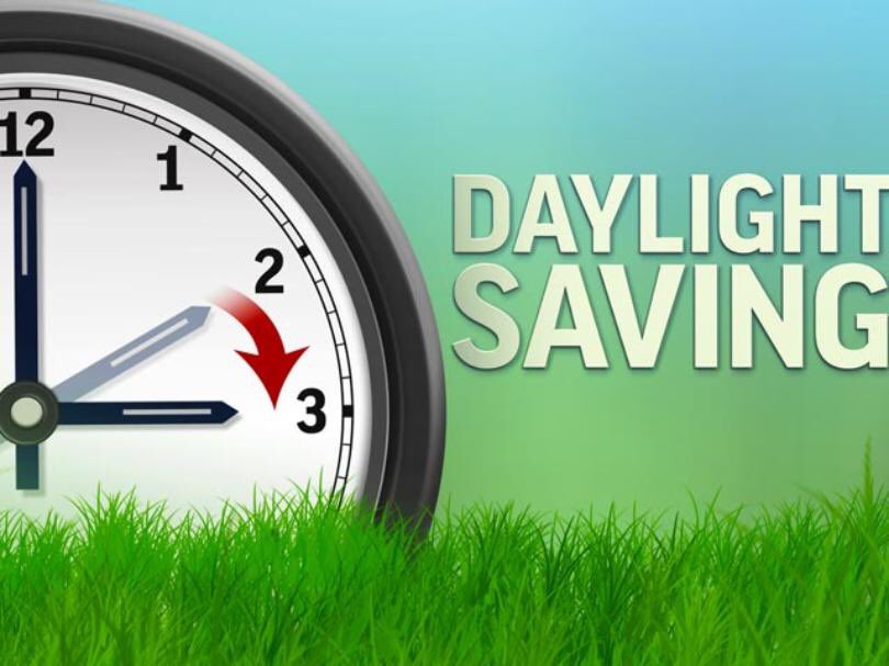 Piercefire14's tweet photo. Don’t forget to spring forward tonight at 2am! Clocks go 1 hour forward! Also, now’s a great time to change your smoke detector battery as well! https://t.co/uj22ZqphNJ