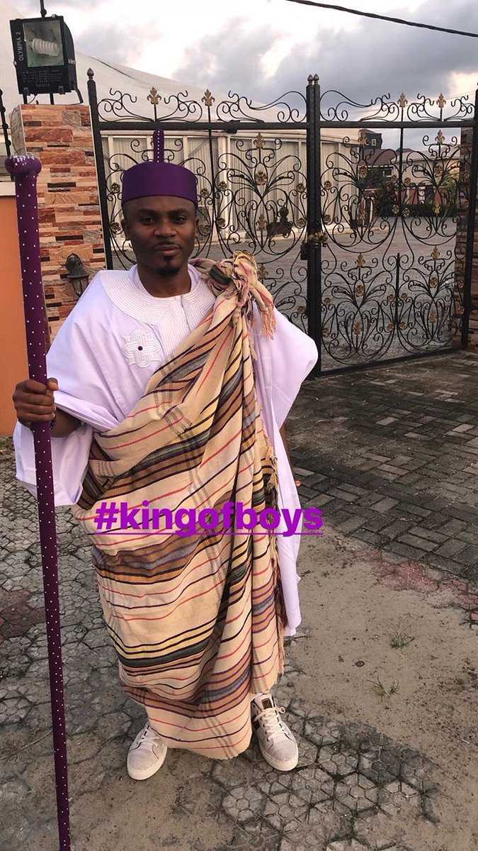 AyindeSaad's tweet photo. My prayer on your birthday is for you (@MrBanksOmishore) to be forever happy, may God continue to bless you &amp; may you have so many more birthdays to come!

Thank God for the gift of life. #Sarakite so lucky to have you &amp; we look forward to celebrate many more birthdays with you. https://t.co/dYmGJZswmc