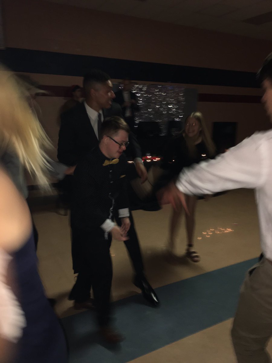 perrypumapals's tweet photo. First annual Puma Pals Spring Ball! Thank you all for coming and all for helping out!! Couldn’t do it without @perrystugo! @PerryUnified @PerryPumas07 https://t.co/927utKiQ5V