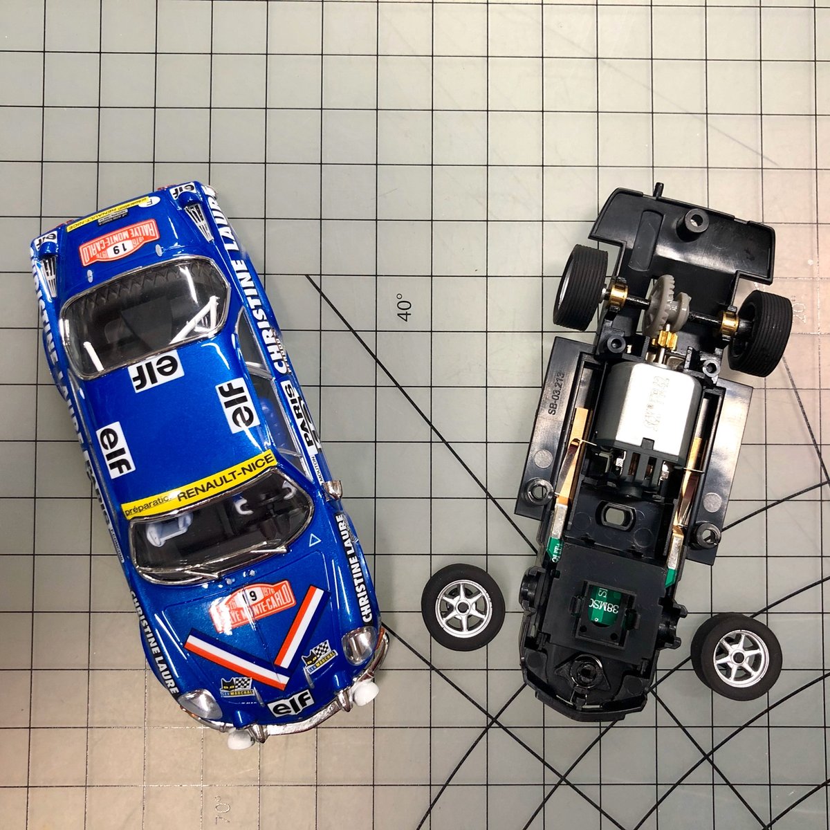 hearnshobbies's tweet photo. SCX Slot car dissembled

Most slot cars can be dissembled for maintenance and repairs, they are very modular and rather easy to work on. 

https://t.co/DzkKSgrucV

 #slotcarsforever #slotcars #slotcar #carrera #scalextric #slotcars #slotracing #modelracing #scalemdoel https://t.co/5RQlK9UuJ9