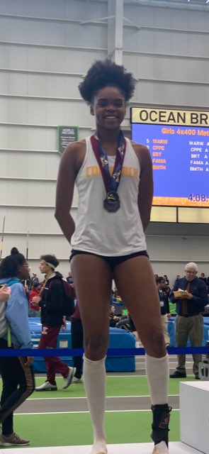 CommackSchools's tweet photo. Alissa B. placed 2nd in the triple jump at the NYS track and field meet this afternoon, with a jump of 40’4”.  #awesomealissa #commackhighschool #commackschools #triplejump https://t.co/aqXsG5R0pV
