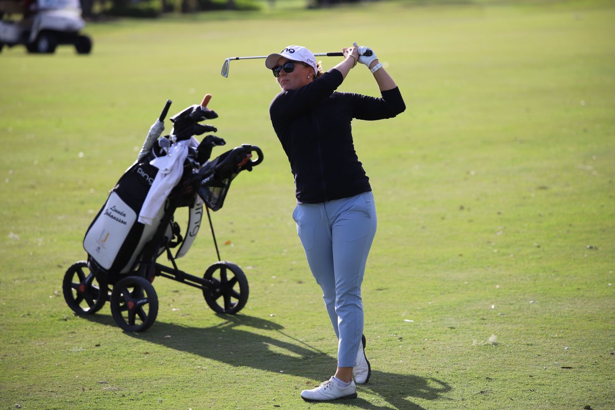 Linneagolf's tweet photo. With three birdies today, moving on to the final round, four off the lead 🍊🍊🍊 #FLNatCC #Road2LPGA https://t.co/jtn0MKPEuH