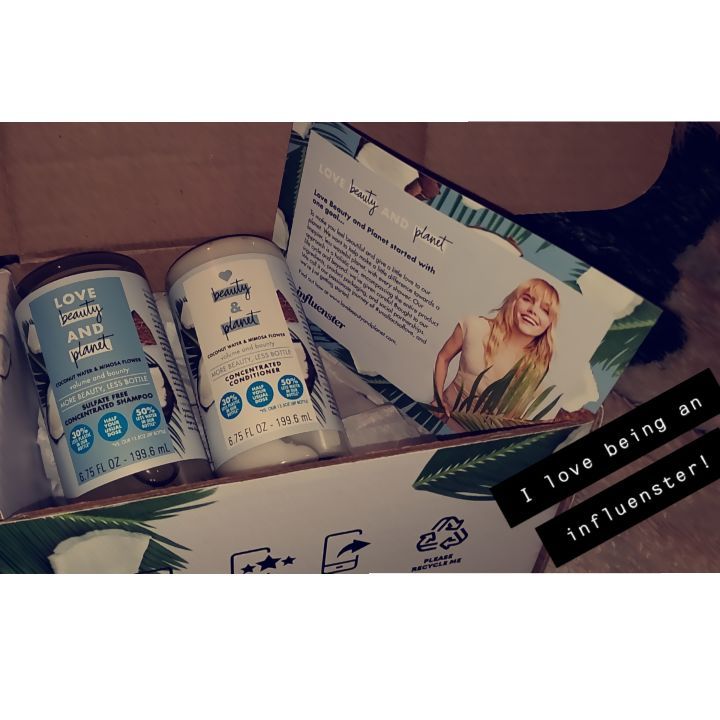 TALI993's tweet photo. omg!!! the smell is delicious! I absolutely love it! thank you influenster https://t.co/kL3pxEfEKE https://t.co/5jAtgtTKdv