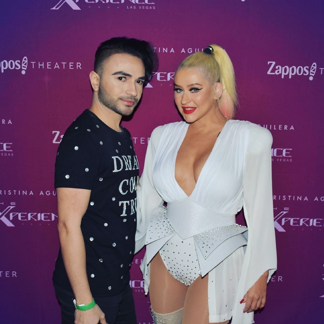 ✖lises tweet media