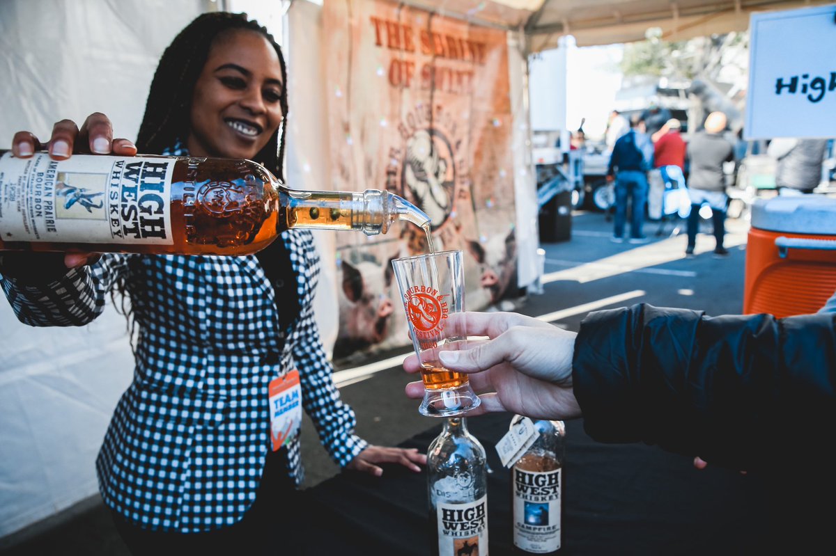 Bank of America Stadium (@bofastadium) on Twitter photo Good food. Good drinks. Great company! Thanks for joining us at the <a href="/BeerBourbonBBQ/">Beer, Bourbon & BBQ</a> festival š» Good food. Good drinks. Great company! Thanks for joining us at the <a href="/BeerBourbonBBQ/">Beer, Bourbon & BBQ</a> festival š»