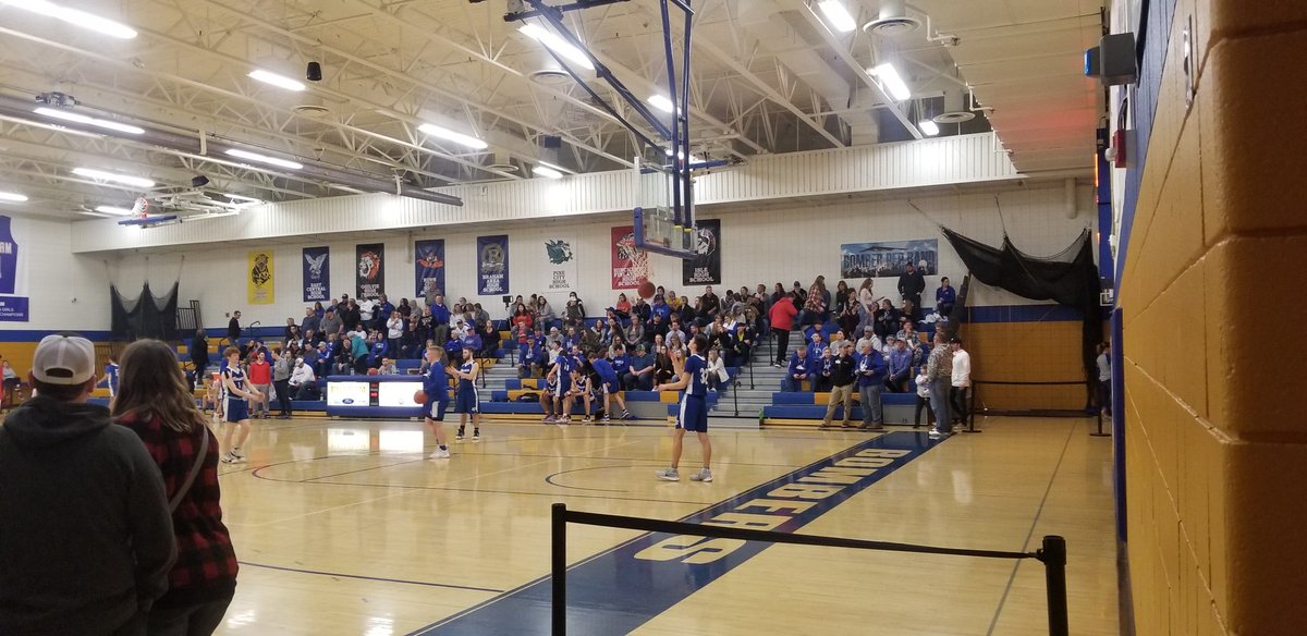 ECTrack2580's tweet photo. East Central vs St. John's Prep seating. @wcmpradio @ChelsieTBrown @mnbuckets #Section5A @sctimes https://t.co/dZYWaVevp5