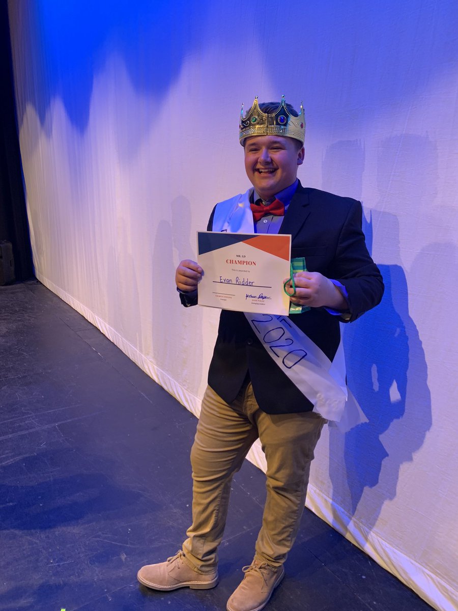 We had a great show tonight! Thank you for everyone who made this successful! Congrats to Mr. LD Evan Ridder 🥳🕺