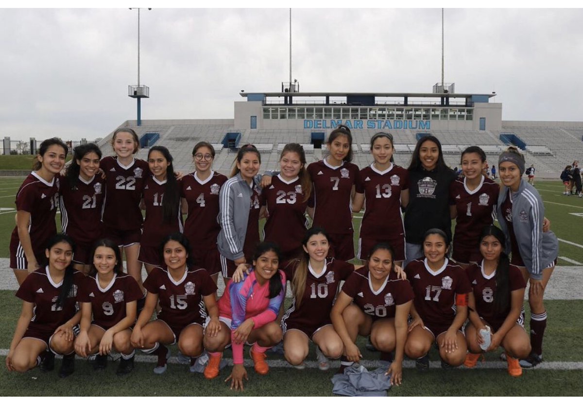 mr_ijusworkhere's tweet photo. So proud of @LadyBulldogs100 for playing for one another and coming through with a 1-0 victory on Senior Day! Senior Day is about EVERYBODY! Can’t have seniors without juniors, sophomores, and freshmen. Great Day indeed to be a Bulldog! #GotWIT #morethanacoach #best1sttweet https://t.co/KIskv4qlPs