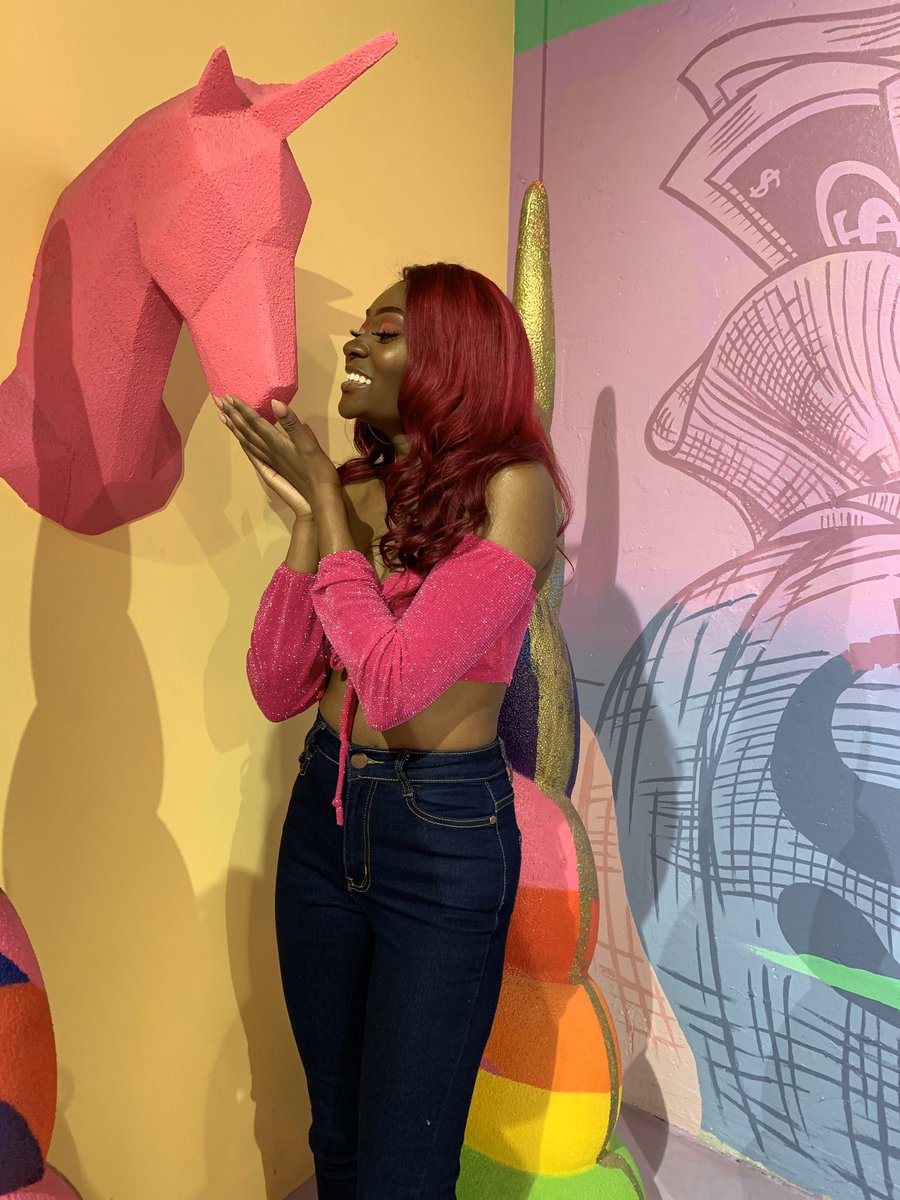 mocha_unicorn1's tweet image. Be a Unicorn 🦄 in a field full of horses 🐴 #UnicornFactory #UnicornFactoryMIA .... P.S my mother took these 🥰