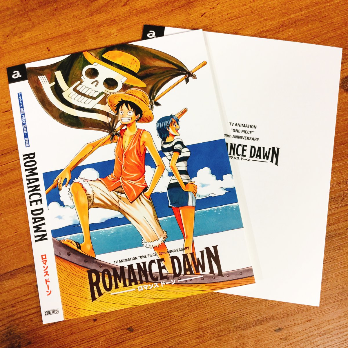 One Piece 麦わらストア名古屋店 Sur Twitter おすすめ商品 Blu Ray Romance Dawn 初回生産限定版bd 5 000円 税 通常版bd 3 500円 税 メーカー特典 描き下ろし着せ替えジャケット ルフィ アン 好評発売中 麦わらストア Onepiece T Co