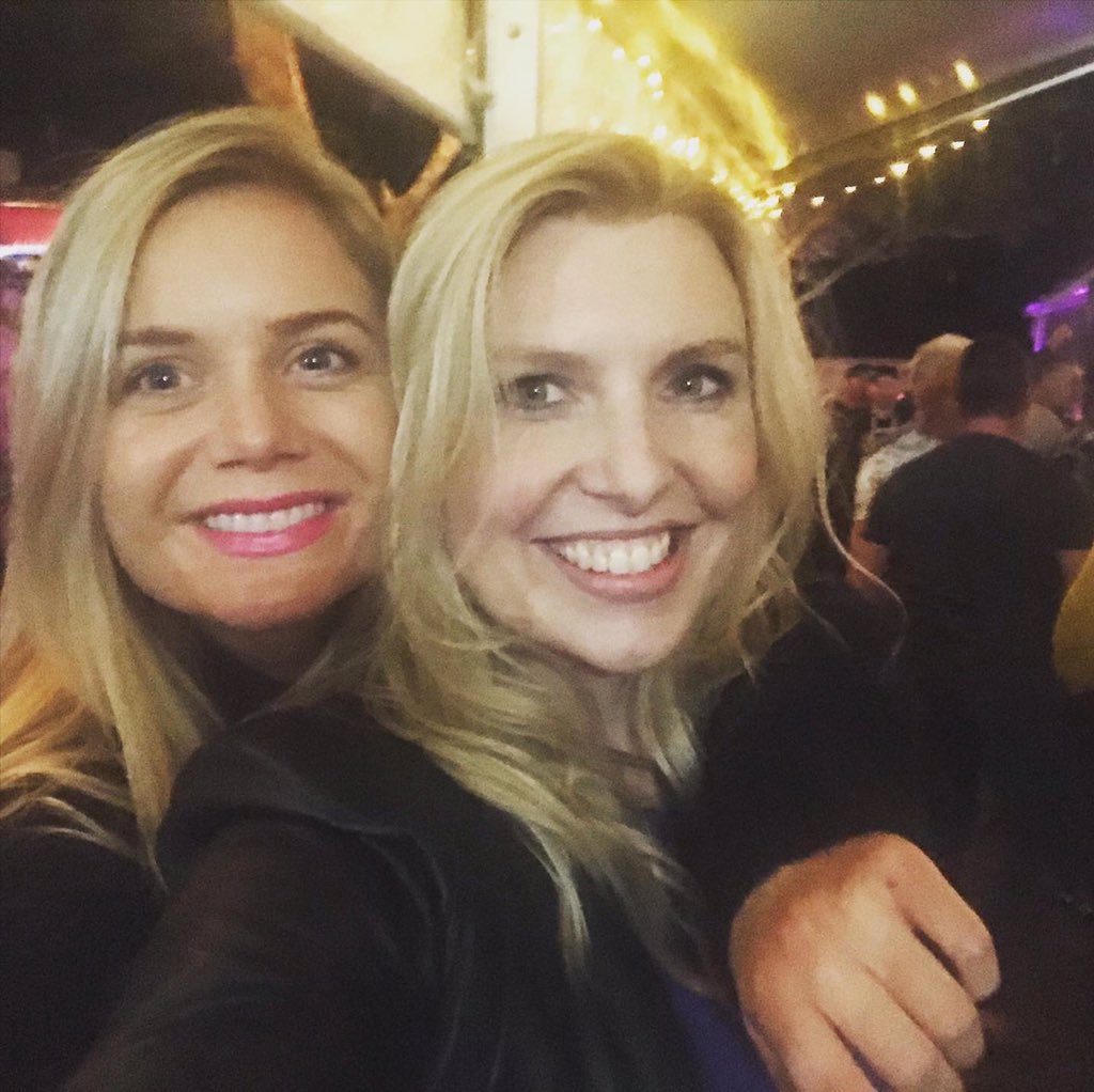 Just two farmers hanging out.... Happy #InternationalWomensDay  Breaking ceilings, breaking stereotypes! <a href="/MoyleElle/">Elle Moyle</a> <a href="/VRWNetwork/">Vic Rural Women</a> 🤠🤠