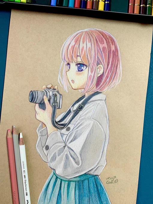 #同一人物が描いたとは思えない絵を晒してみる
「しかるねこ」(@shikaruneko )の作者です。よろしくお願いします。 