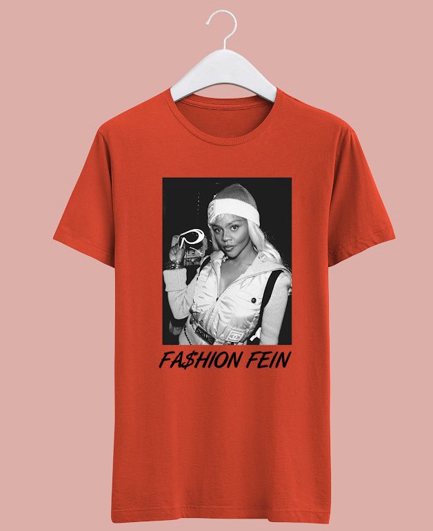 fashionfein's tweet photo. Introducing The “Fashion Fein KIM Edition” Graphic T Now Available For Preorder/Purchase ($25)& Will Be Adding Online $hortly Also Available For Custom Colored Orders🔥🖤🏁 #ShopFashionFein #Fashion4Everyone #NewMerch #VAFashion #Explore #SupportSmallBusinessSaturday‼️ https://t.co/IjzXlESzSE