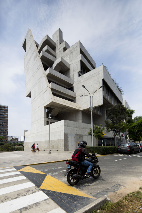 PodioMX's tweet photo. #LaVisualDe: Premio Pritzker 2020: nuevas geografías
@MBetanzos
https://t.co/lhC0SOqYRD
#Arquitectura #Premio #Pritzker2020 #PritzkerPrize #YvonneFarrell #ShelleyMcNamara https://t.co/ftqzrYGqar
