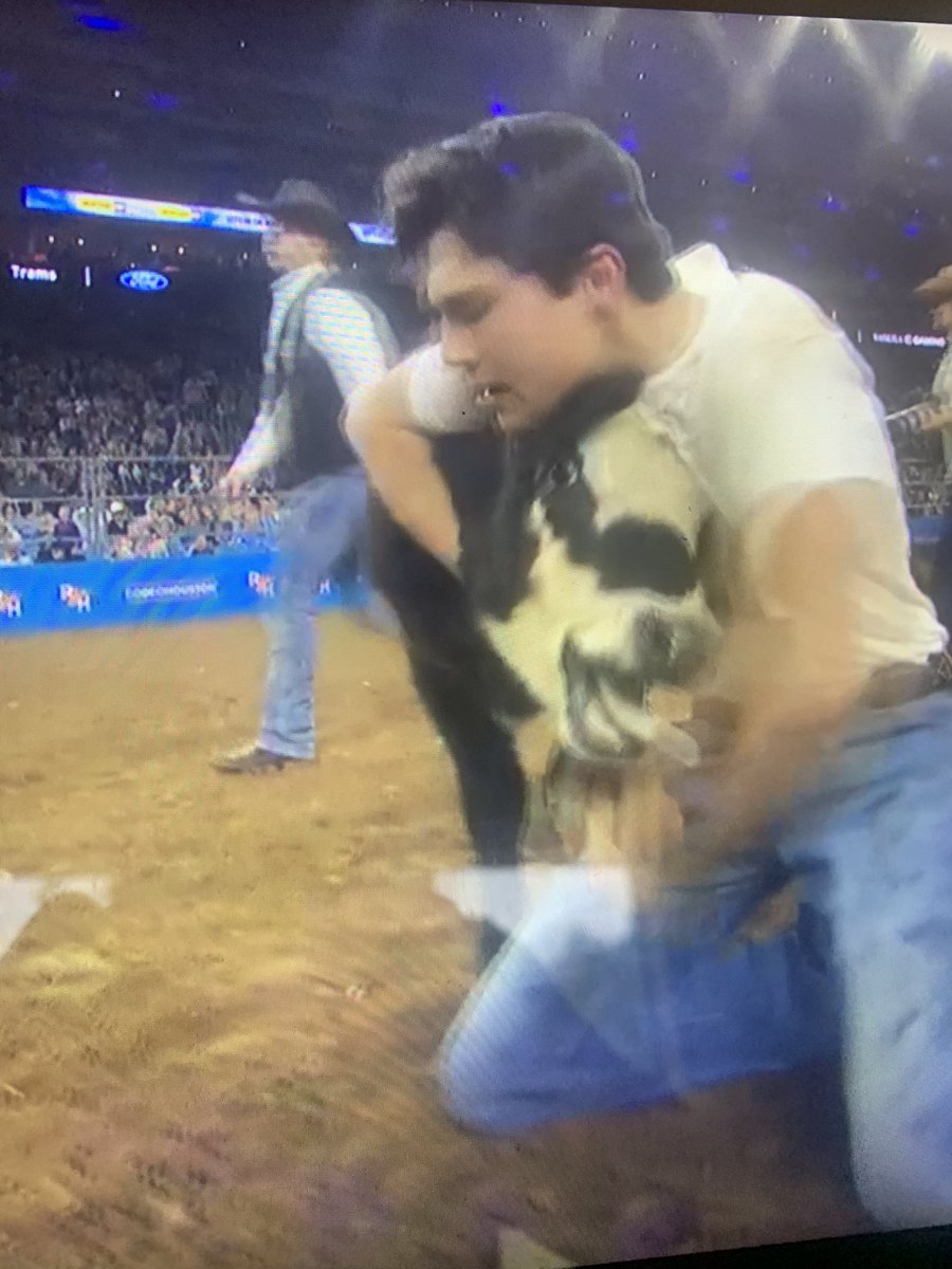 Congratulations to Asa and Dalton Clary! Both did the <a href="/RODEOHOUSTON/">RODEOHOUSTON</a>  calf scramble and caught!! @BrandonHBoyd <a href="/media_lhs/">LHS Media</a> <a href="/jay_srhoades/">Jay Rhoades</a> <a href="/TeamLufkinISD/">Lufkin ISD</a>