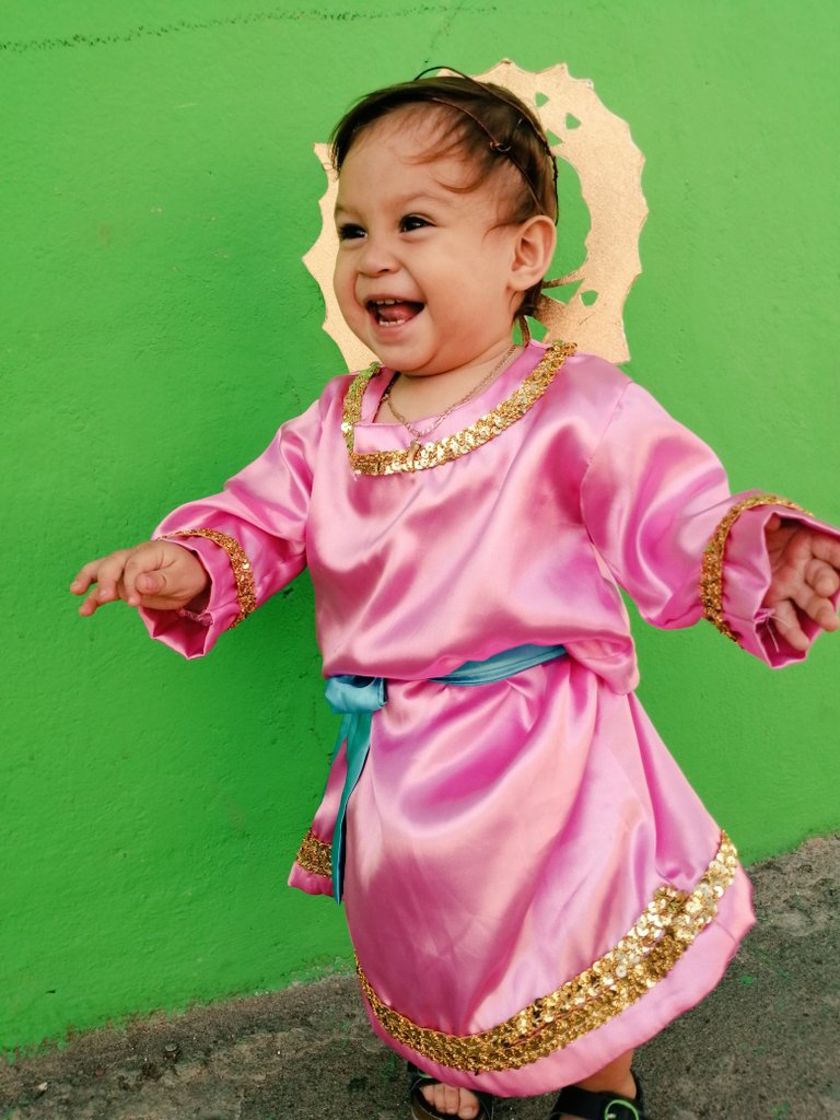 _sabbbbry's tweet photo. Romería Divino Niño Jesús @Pontifex_es
#CatholicTwitter #catholicsaint #babyboy #ElSalvador https://t.co/gTP4q3Dsc2