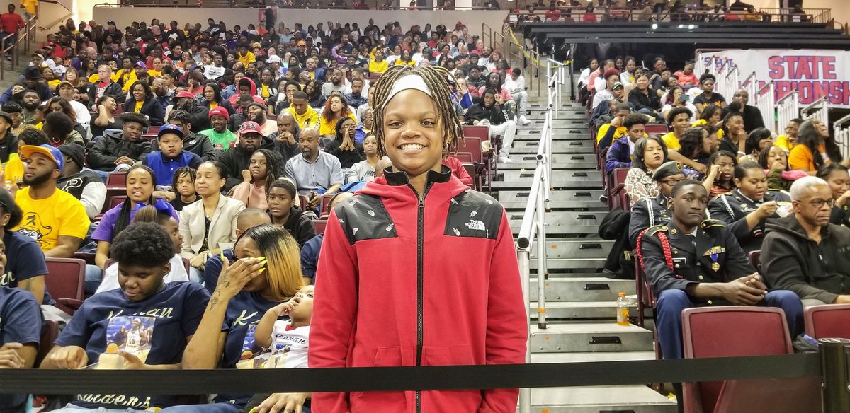 JoeFenelonbball (@365whoops) on Twitter photo 🚨 SC - STATE CHAMPIONSHIPS 🚨
#CGHR | #SCBallers
<a href="/SCHSL/">SCHSL</a> - AAAA
🏀🔥 FUTURE STARS 🔥🏀
2027 - Guard - Braylin Mungo <a href="/BraylinMungo/">Braylin Mungo</a> - Came out to the <a href="/SCHSL/">SCHSL</a> Championship Games to check out the Competition....
#CGHRFNL #NYGFNL Alumni
<a href="/NYGHoops/">NYGHoops</a> <a href="/InsiderExposure/">InsiderExposure</a> #TheCarolinas 🚨 SC - STATE CHAMPIONSHIPS 🚨
#CGHR | #SCBallers
<a href="/SCHSL/">SCHSL</a> - AAAA
🏀🔥 FUTURE STARS 🔥🏀
2027 - Guard - Braylin Mungo <a href="/BraylinMungo/">Braylin Mungo</a> - Came out to the <a href="/SCHSL/">SCHSL</a> Championship Games to check out the Competition....
#CGHRFNL #NYGFNL Alumni
<a href="/NYGHoops/">NYGHoops</a> <a href="/InsiderExposure/">InsiderExposure</a> #TheCarolinas