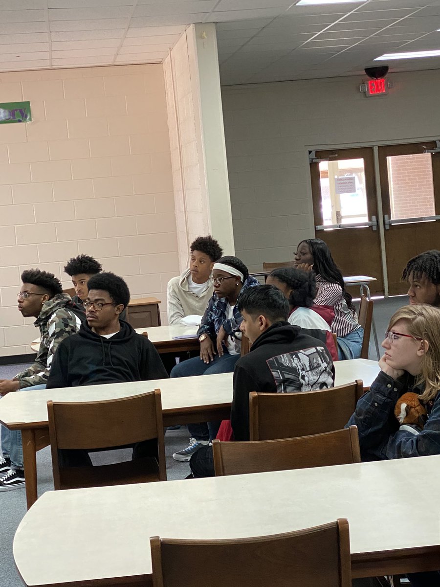 Domtar’s Mill Manager speaks with our CTE Completers about the benefits the company has to offer.