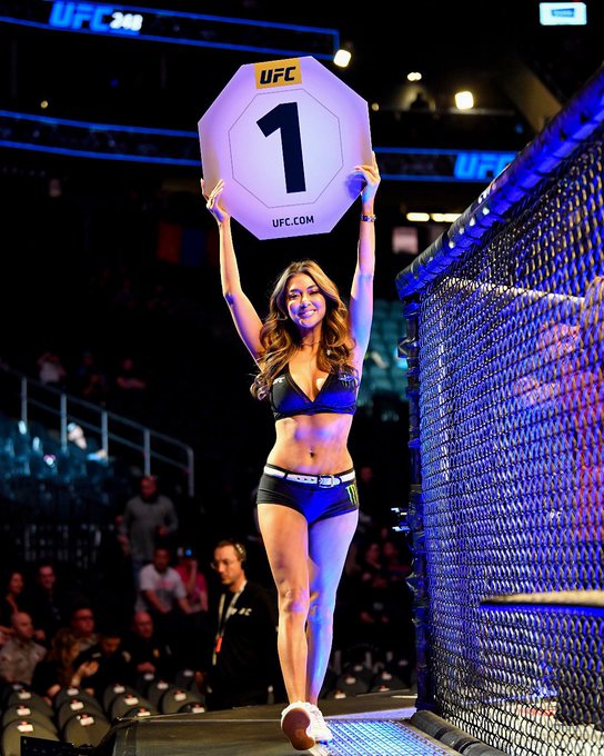???#ufc248 https://t.co/D9JRZsvxkG